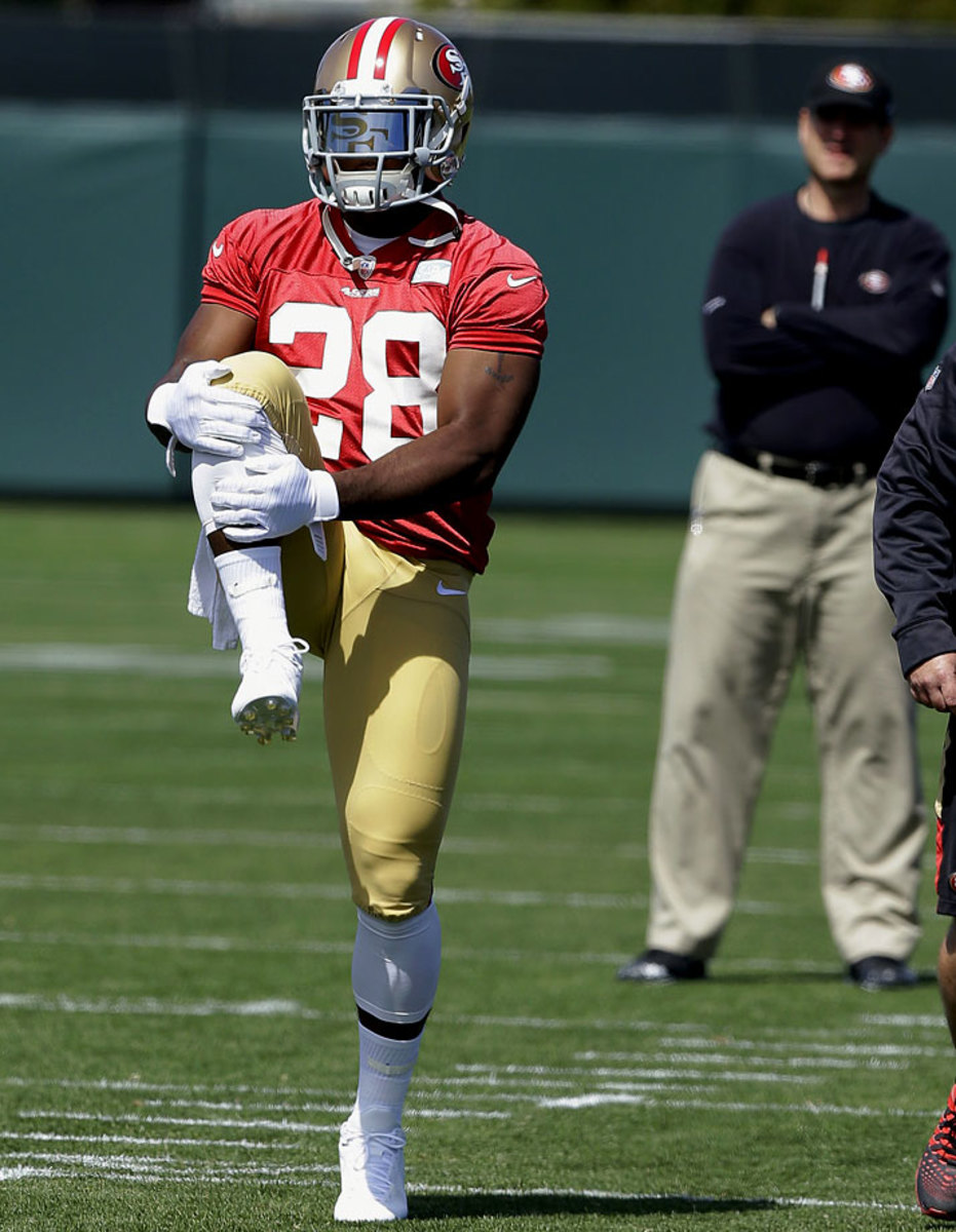 Carlos-Hyde.jpg